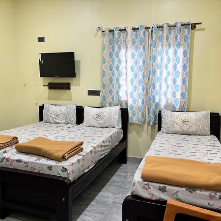 Sri Siri Lodge And Hotel Chikmagalur Bagian luar foto