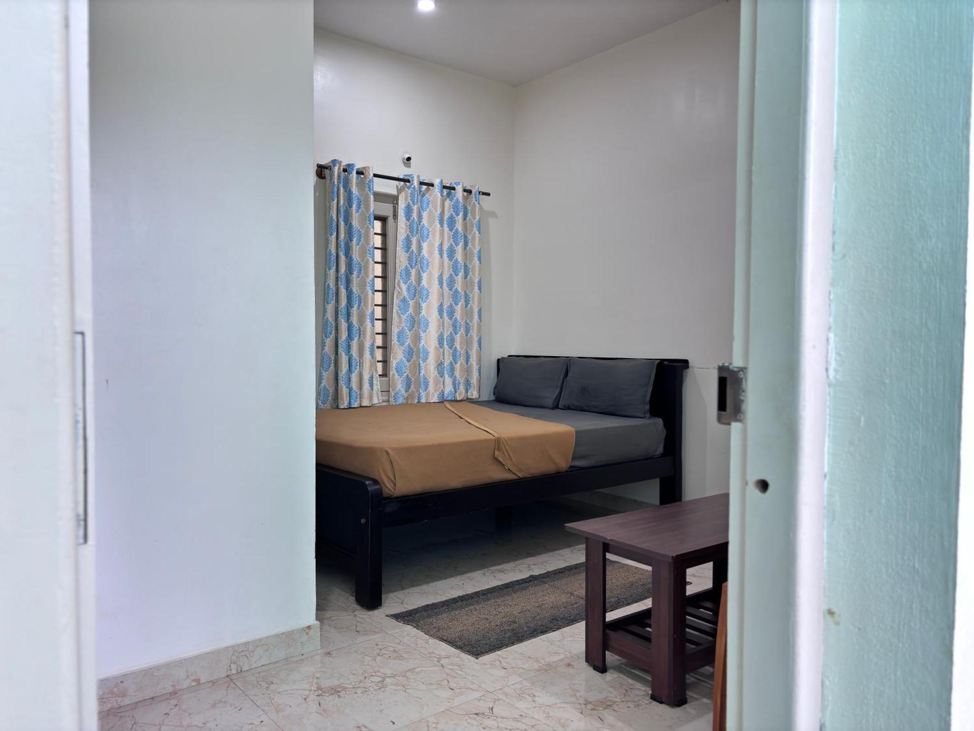 Sri Siri Lodge And Hotel Chikmagalur Bagian luar foto